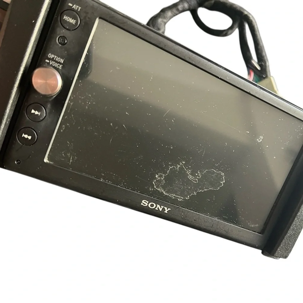 Sony Black Car Audio Display XAV-AX100 Apple CarPlay